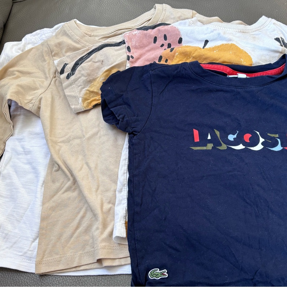 Lot of 4 tshirts size 2